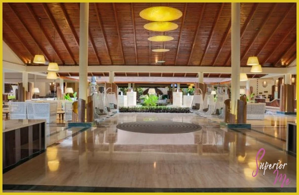 Grand Palladium Palace Resort & Spa