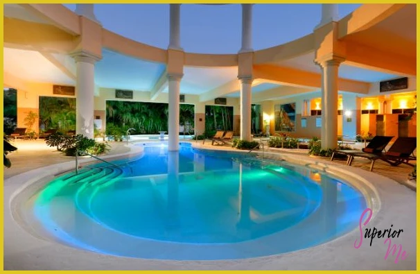 Grand Palladium Lady Hamilton Resort & Spa AI