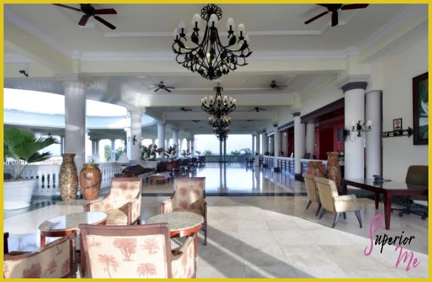 Grand Palladium Lady Hamilton Resort & Spa AI